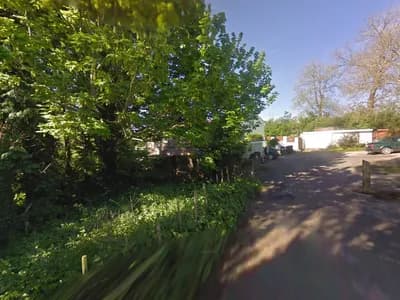 Daniel Cooney Trading As Ingsdon Man and Van — waste collection
