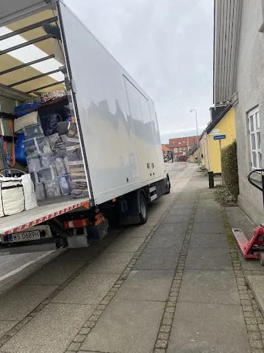 Tiptop Removals Ltd — waste collection