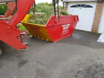 Gary Wittering Trading As Herts Mini Skips — waste collection