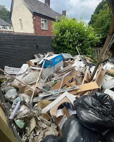 Rebecca Etchells Trading As Becki Bin Bags Waste Removal Service — waste collection