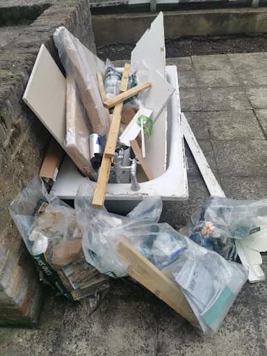 Saxons Waste — waste collection