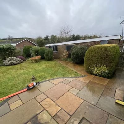 Overgrown Removals Ltd — waste collection