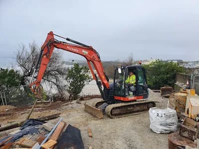 Hunter Groundworks Ltd — waste collection