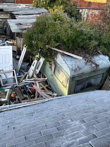 Matthew Woolley Trading As Getting Rid Rubbish Removals — waste collection