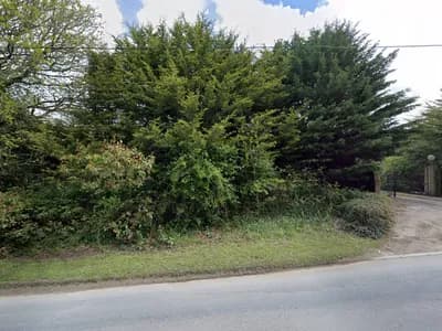 Nelson Turner Trading As N&s Landscaping & Groundworks Rubbish Clearance — waste collection