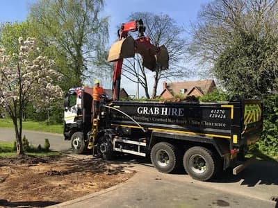 Dlp Skip Hire — waste collection