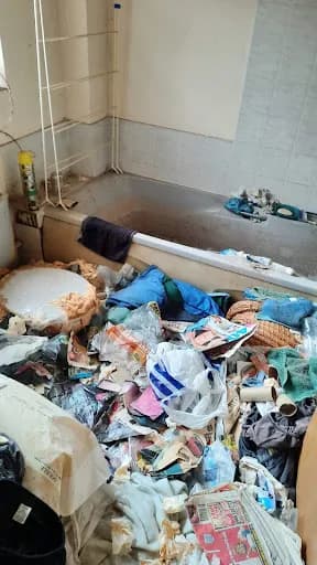 Welwyn House Clearance — waste collection