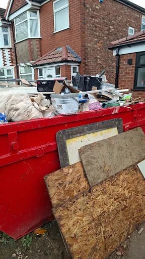 Elo Skips & Waste Management — waste collection
