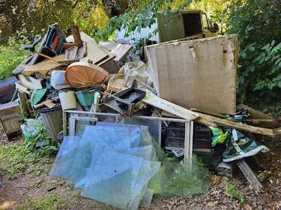 Magpie Mole Clearance — waste collection