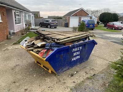 Paul's Mini Skips — waste collection