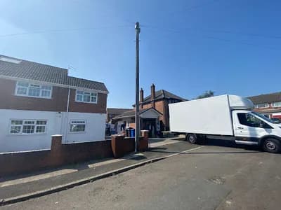 Wythenshawe Man and Van — waste collection