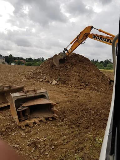 Paul Jones Trading As Essex House Clearance Services — waste collection