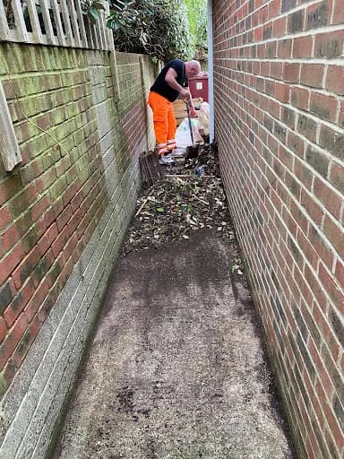 Rubbish Clearance — waste collection