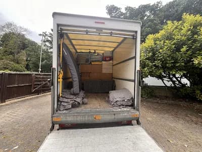 D&a Removals — waste collection