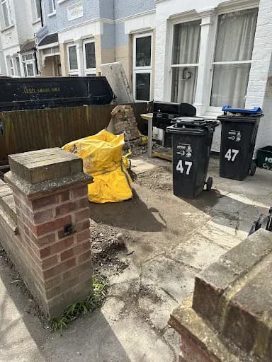 Combat Waste Solutions Ltd — waste collection